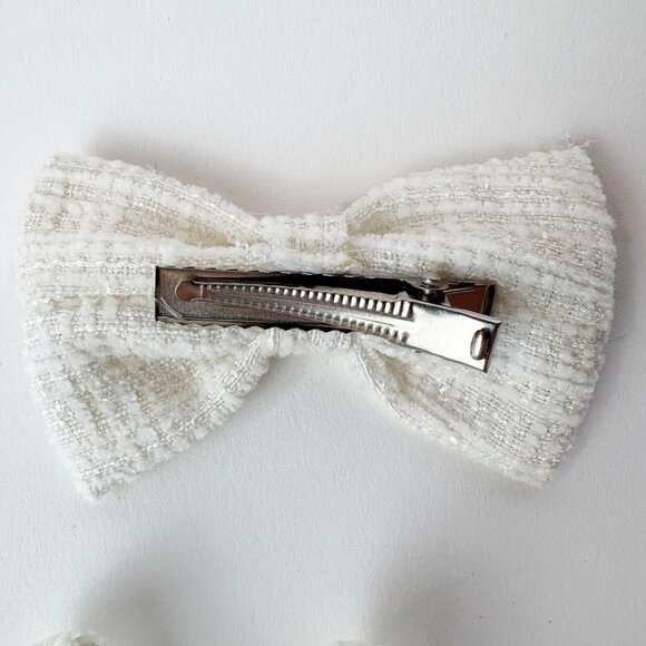 Labubu Doll Clothes. Tweed Dress and Bow with clip - Picture 7 of 9